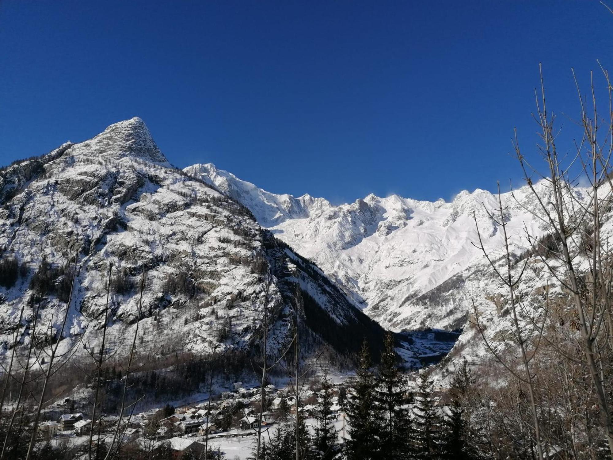 Bed and Breakfast Le Reve Courmayeur Exterior foto